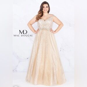Mac Duggal 65037 NWT Prom Long Plus Size Dress